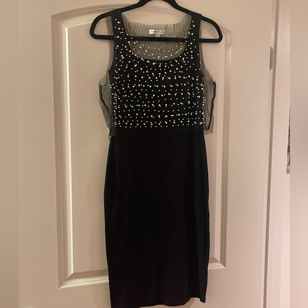 Elegant Black Sheer Pearl Rhinestone Top - Picture 5 of 8